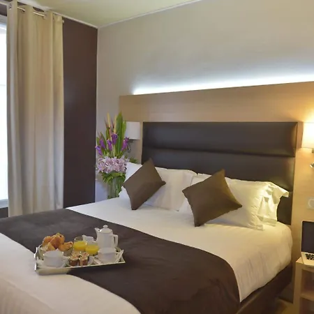 Unic Renoir Saint Germain Hotel 3*