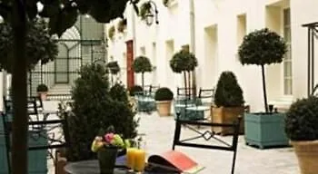 Hotel Unic Renoir Saint Germain Parigi