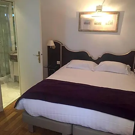 Hotel Unic Renoir Saint Germain 3*