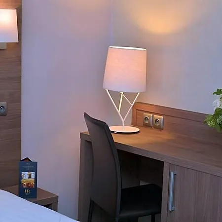 Unic Renoir Saint Germain Paris
