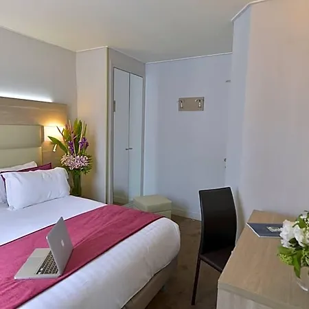 Unic Renoir Saint Germain Paris