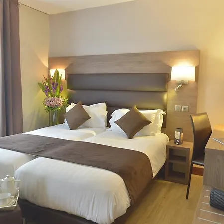 Hotel Unic Renoir Saint Germain 3*