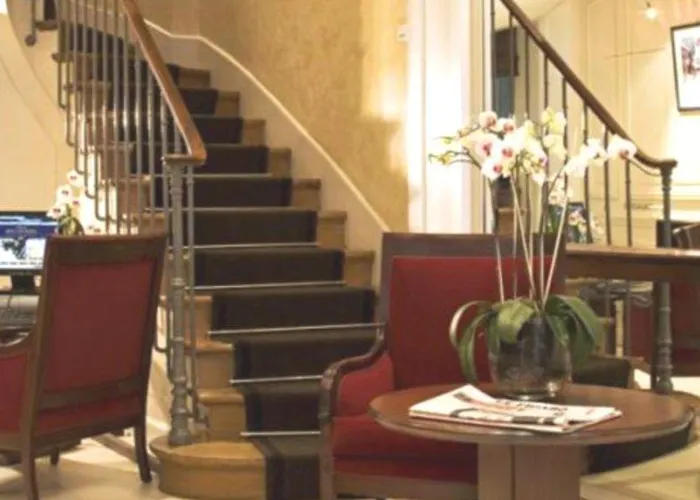 Hotel Unic Renoir Saint Germain Paris