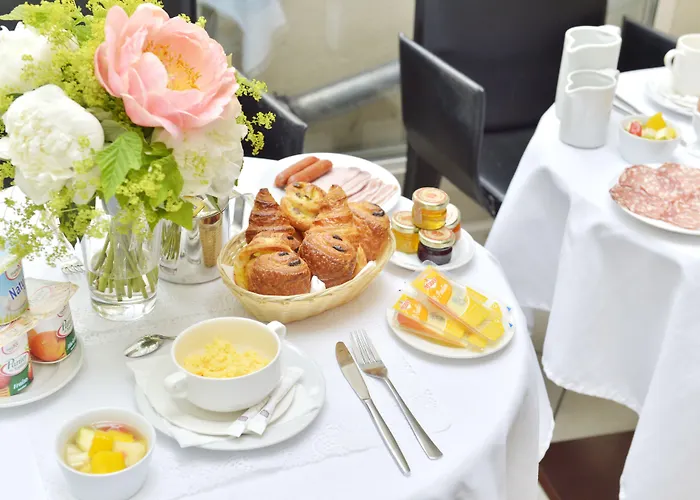 Unic Renoir Saint Germain 3* Paris