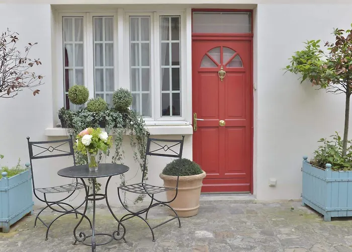 Unic Renoir Saint Germain Paris