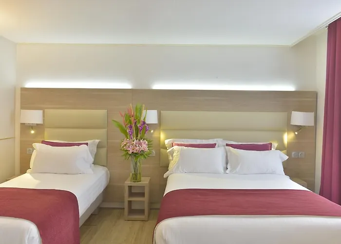 Hotel Unic Renoir Saint Germain Paris