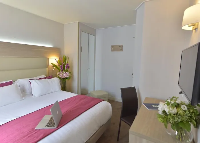 Hotel Unic Renoir Saint Germain