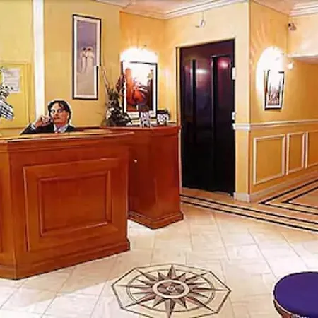 Unic Renoir Saint Germain Hotel Paris