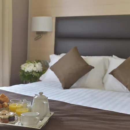 Hotel Unic Renoir Saint Germain 3*